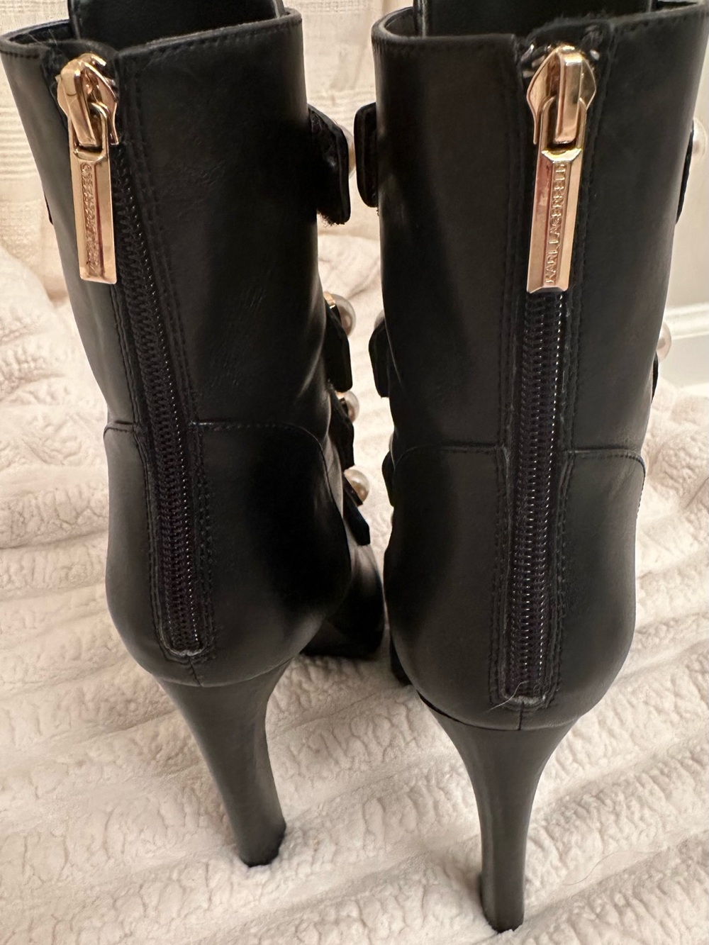 Karl Lagerfeld Pearl booties open toe 6.5 m